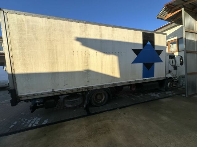 Рено Другая, объемом двигателя 0 л и пробегом 0 тыс. км за 10000 $, фото 3 на Automoto.ua