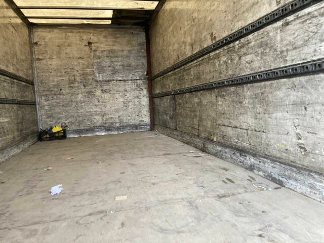 Рено Другая, объемом двигателя 0 л и пробегом 0 тыс. км за 7900 $, фото 12 на Automoto.ua