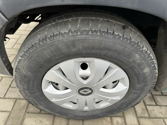 Рено Другая, объемом двигателя 0 л и пробегом 0 тыс. км за 5700 $, фото 1 на Automoto.ua