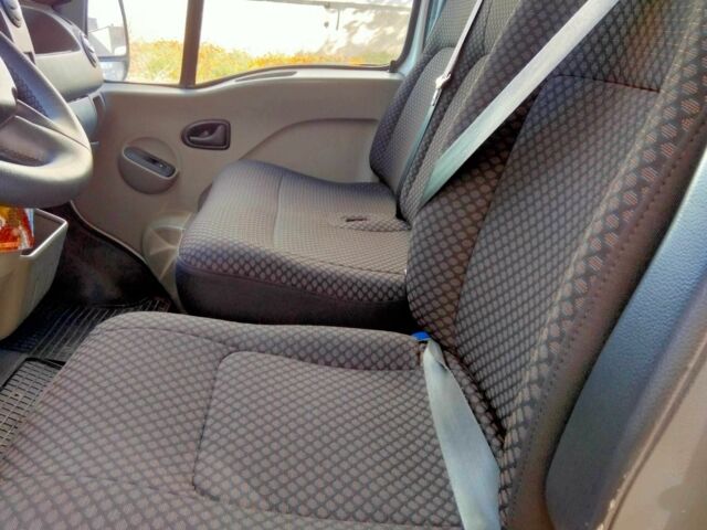 Рено Другая, объемом двигателя 0 л и пробегом 0 тыс. км за 7500 $, фото 5 на Automoto.ua