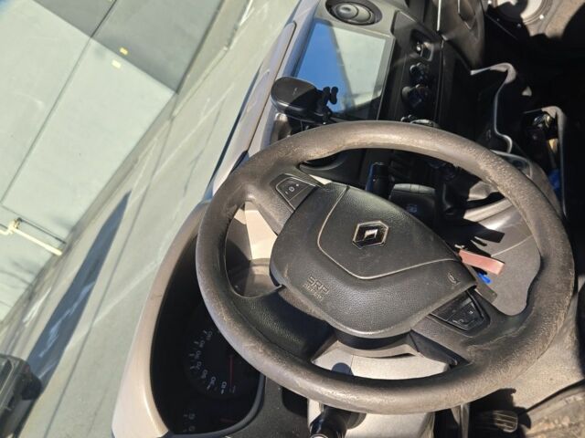 Рено Другая, объемом двигателя 0 л и пробегом 0 тыс. км за 9200 $, фото 6 на Automoto.ua