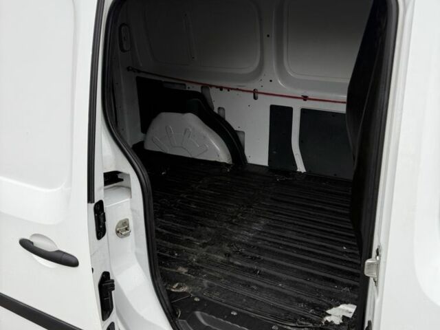 Рено Другая, объемом двигателя 0 л и пробегом 0 тыс. км за 5400 $, фото 3 на Automoto.ua