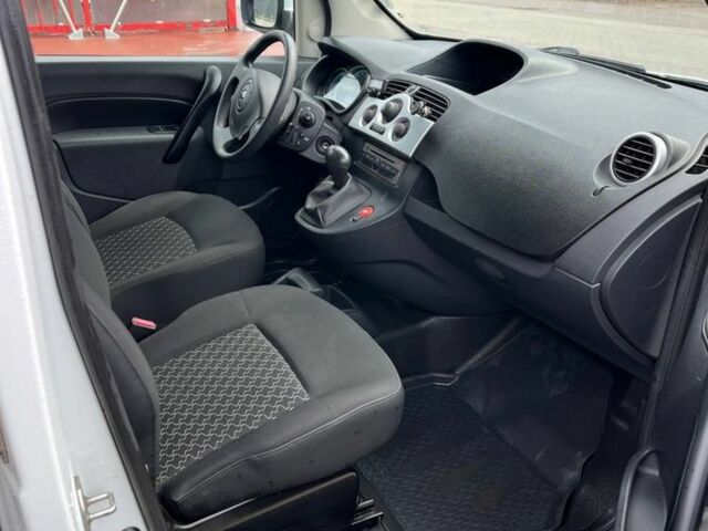 Рено Другая, объемом двигателя 0 л и пробегом 0 тыс. км за 4899 $, фото 6 на Automoto.ua