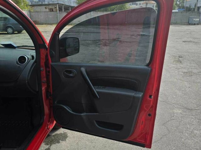 Рено Другая, объемом двигателя 0 л и пробегом 0 тыс. км за 6700 $, фото 6 на Automoto.ua