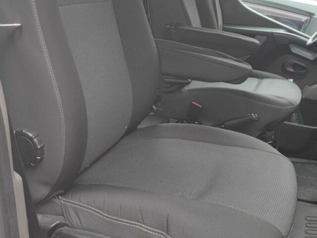 Рено Інша, об'ємом двигуна 0 л та пробігом 0 тис. км за 13000 $, фото 9 на Automoto.ua