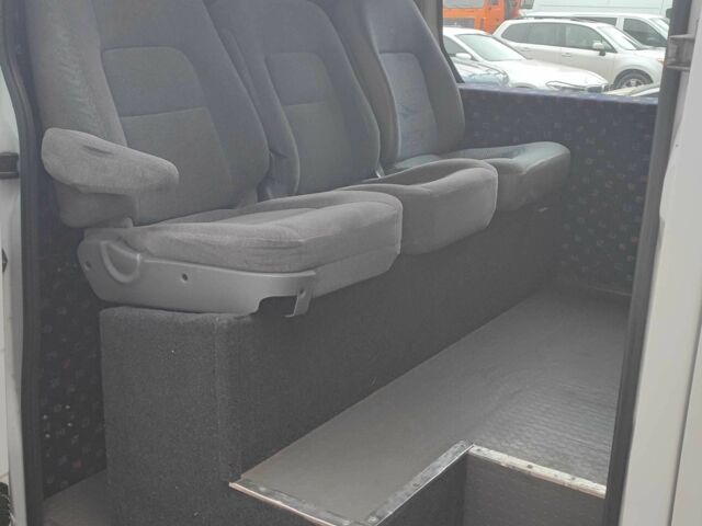 Рено Інша, об'ємом двигуна 0 л та пробігом 0 тис. км за 13000 $, фото 13 на Automoto.ua