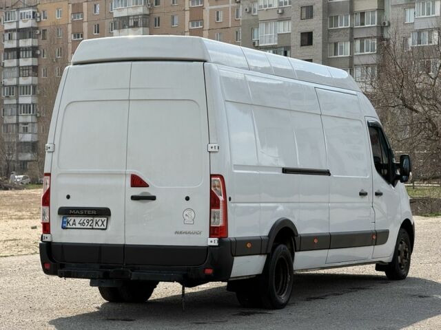 Рено Другая, объемом двигателя 2.3 л и пробегом 0 тыс. км за 15500 $, фото 3 на Automoto.ua