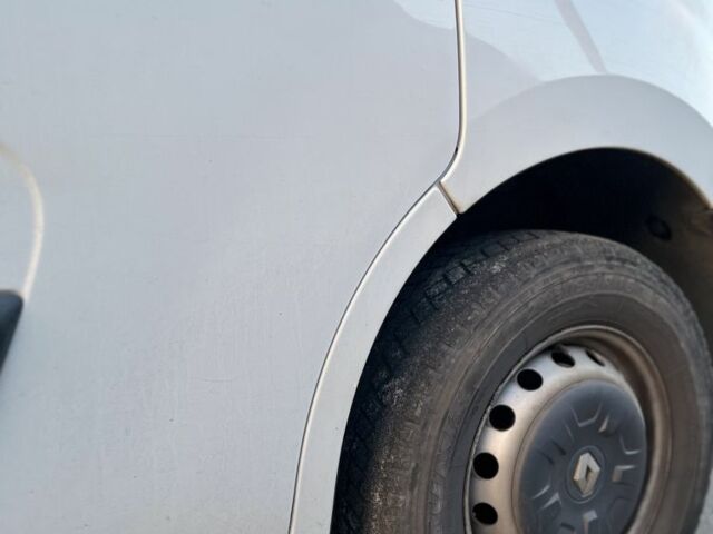 Рено Інша, об'ємом двигуна 0 л та пробігом 0 тис. км за 13200 $, фото 5 на Automoto.ua