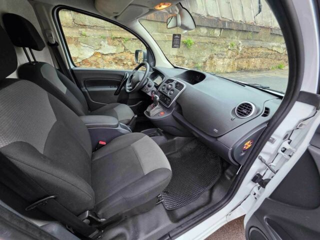 Рено Другая, объемом двигателя 0 л и пробегом 0 тыс. км за 12400 $, фото 4 на Automoto.ua