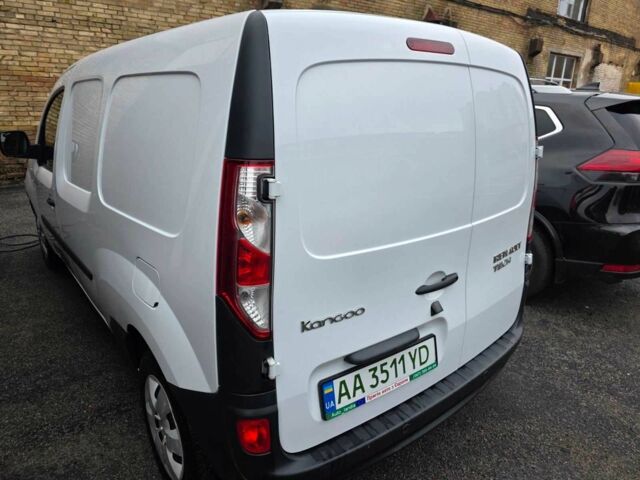 Рено Другая, объемом двигателя 0 л и пробегом 0 тыс. км за 12400 $, фото 9 на Automoto.ua