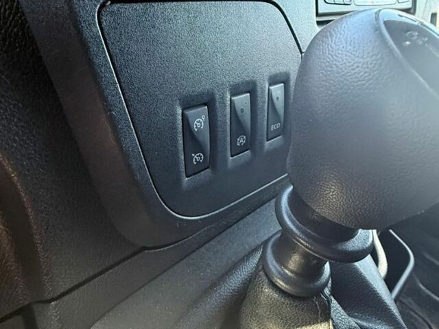 Рено Другая 2018 в Черткове на Automoto.ua Рено Другая, объемом двигателя 0 л и пробегом 0 тыс. км за 16700 $, фото 19 на Automoto.ua