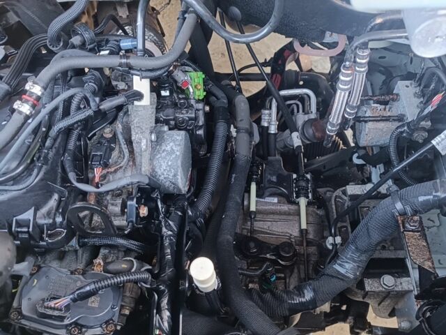 Рено Інша, об'ємом двигуна 0 л та пробігом 0 тис. км за 16300 $, фото 16 на Automoto.ua