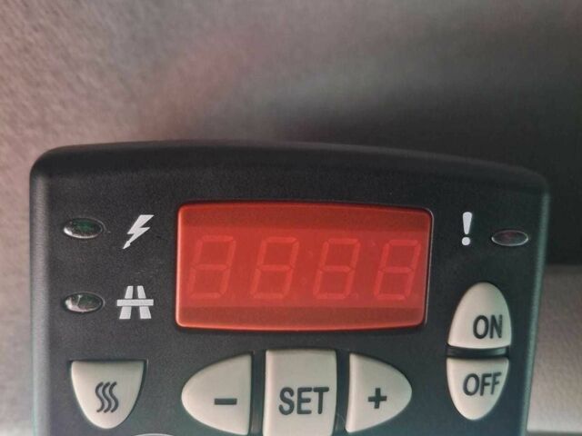 Рено Другая, объемом двигателя 0 л и пробегом 0 тыс. км за 18846 $, фото 7 на Automoto.ua