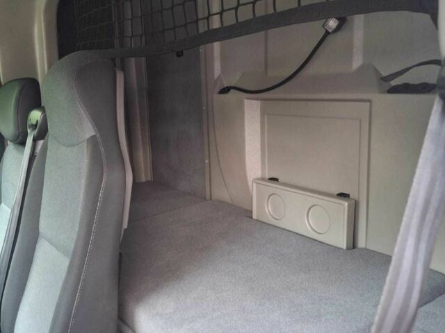 Рено Другая, объемом двигателя 0 л и пробегом 0 тыс. км за 18846 $, фото 6 на Automoto.ua