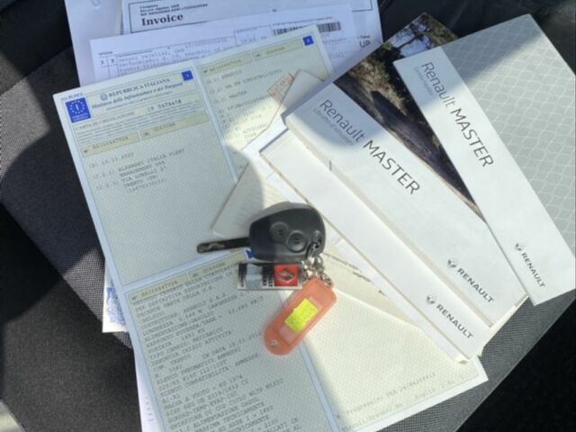 Рено Другая, объемом двигателя 0 л и пробегом 0 тыс. км за 22500 $, фото 15 на Automoto.ua