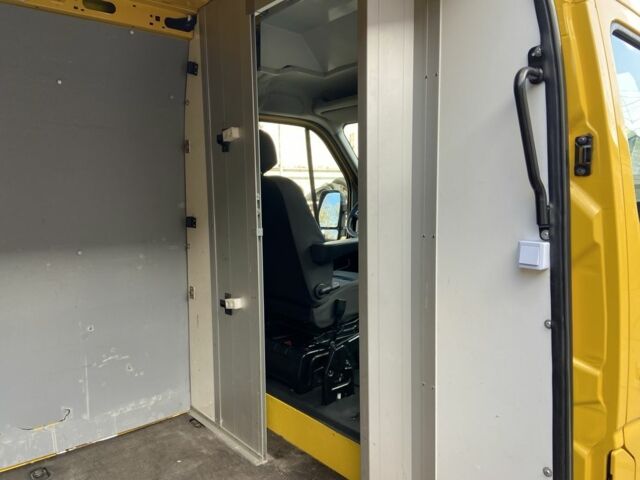 Рено Другая, объемом двигателя 0 л и пробегом 0 тыс. км за 18400 $, фото 15 на Automoto.ua