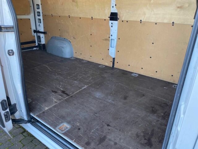 Рено Другая, объемом двигателя 0 л и пробегом 0 тыс. км за 26000 $, фото 4 на Automoto.ua