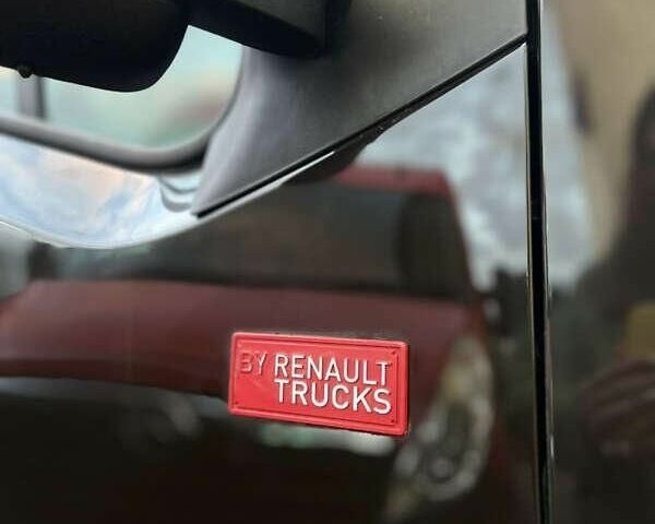 Рено Другая, объемом двигателя 0 л и пробегом 0 тыс. км за 21900 $, фото 6 на Automoto.ua