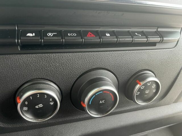 Рено Другая 2020 в Кропивницком (Кировограде) на Automoto.ua Рено Другая, объемом двигателя 0 л и пробегом 0 тыс. км за 18700 $, фото 17 на Automoto.ua