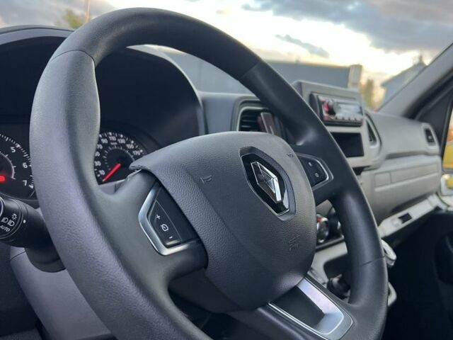 Рено Другая, объемом двигателя 0 л и пробегом 0 тыс. км за 18555 $, фото 12 на Automoto.ua