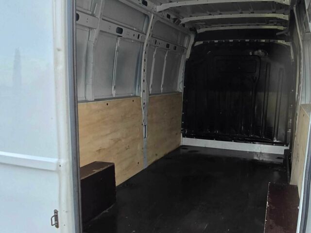 Рено Інша, об'ємом двигуна 0 л та пробігом 0 тис. км за 17700 $, фото 17 на Automoto.ua