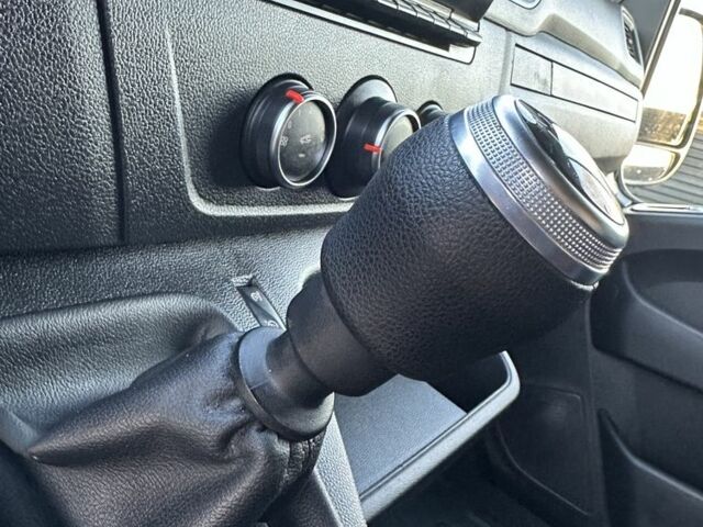 Рено Другая, объемом двигателя 14.86 л и пробегом 0 тыс. км за 23900 $, фото 16 на Automoto.ua