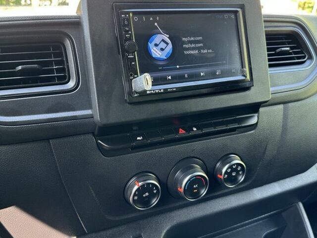 Рено Другая, объемом двигателя 0 л и пробегом 0 тыс. км за 21900 $, фото 8 на Automoto.ua