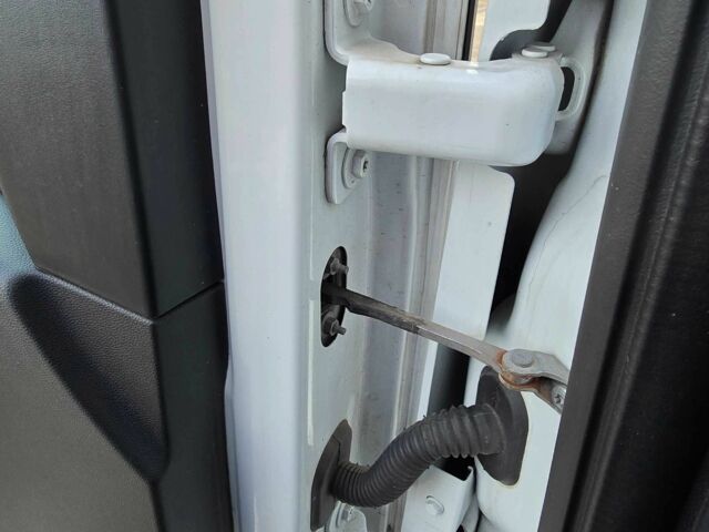 Рено Інша, об'ємом двигуна 0 л та пробігом 0 тис. км за 17700 $, фото 18 на Automoto.ua