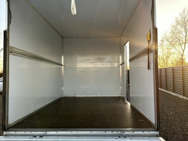 Рено Другая, объемом двигателя 14.86 л и пробегом 0 тыс. км за 23900 $, фото 7 на Automoto.ua