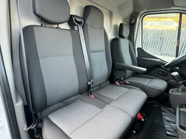 Рено Другая, объемом двигателя 0 л и пробегом 0 тыс. км за 18555 $, фото 11 на Automoto.ua