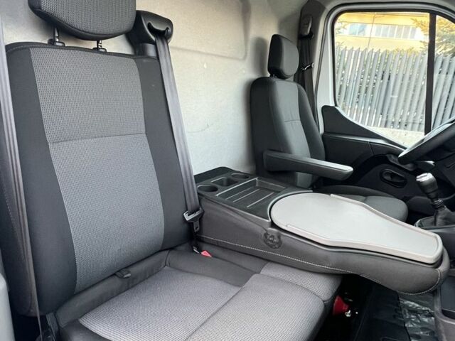 Рено Другая, объемом двигателя 0 л и пробегом 0 тыс. км за 18555 $, фото 6 на Automoto.ua