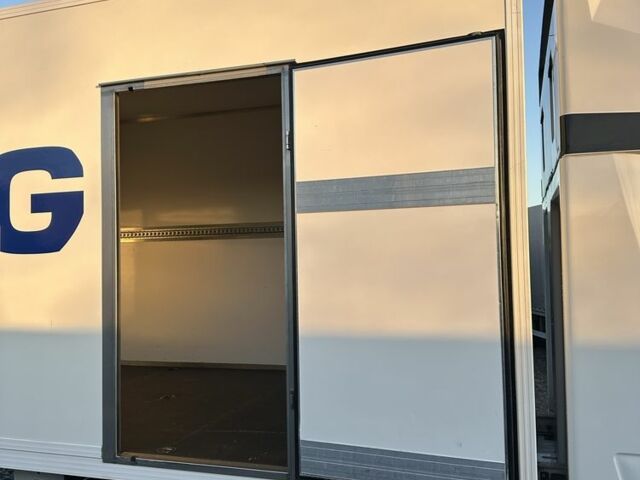 Рено Другая, объемом двигателя 14.86 л и пробегом 0 тыс. км за 23900 $, фото 5 на Automoto.ua