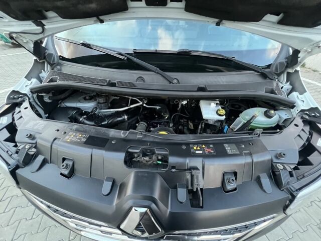 Рено Другая, объемом двигателя 0 л и пробегом 0 тыс. км за 18555 $, фото 15 на Automoto.ua