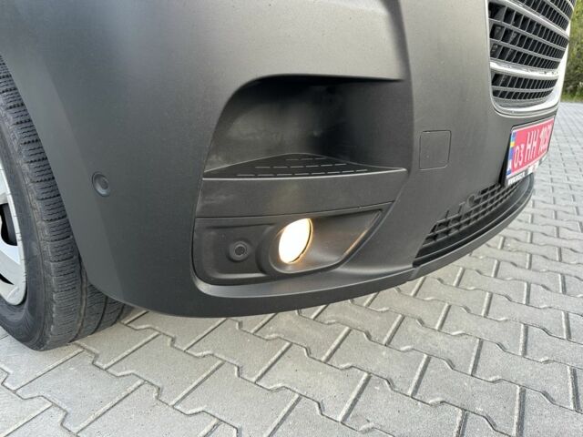 Рено Другая, объемом двигателя 0 л и пробегом 0 тыс. км за 21200 $, фото 9 на Automoto.ua