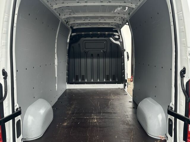 Рено Інша, об'ємом двигуна 0 л та пробігом 0 тис. км за 21600 $, фото 19 на Automoto.ua