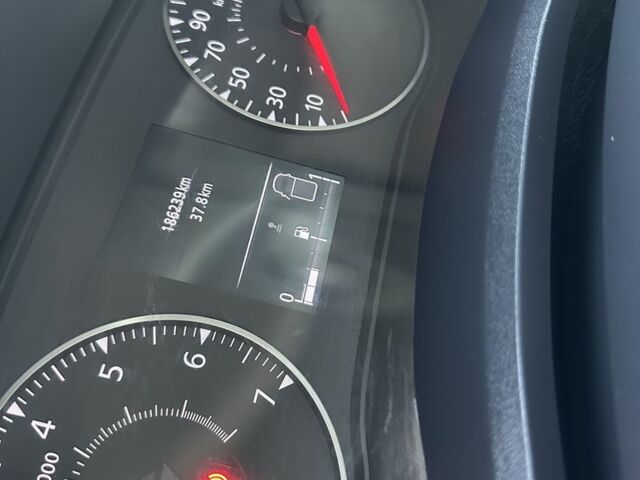 Рено Другая, объемом двигателя 0 л и пробегом 0 тыс. км за 21200 $, фото 15 на Automoto.ua