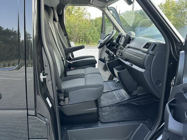 Рено Другая, объемом двигателя 0 л и пробегом 0 тыс. км за 21200 $, фото 19 на Automoto.ua