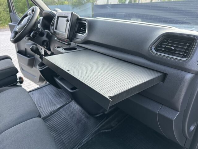 Рено Другая, объемом двигателя 0 л и пробегом 0 тыс. км за 21200 $, фото 21 на Automoto.ua