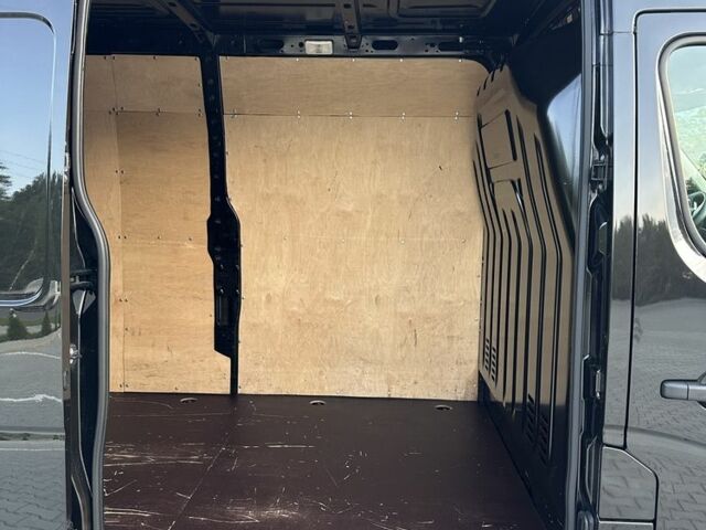 Рено Другая, объемом двигателя 0 л и пробегом 0 тыс. км за 21200 $, фото 8 на Automoto.ua