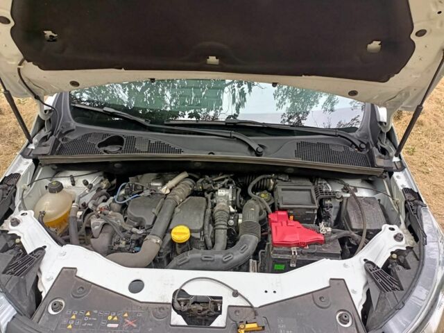 Рено Інша, об'ємом двигуна 0 л та пробігом 0 тис. км за 16000 $, фото 7 на Automoto.ua