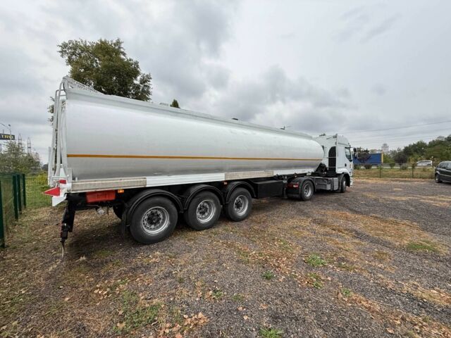 Рено Другая, объемом двигателя 0 л и пробегом 0 тыс. км за 45000 $, фото 6 на Automoto.ua