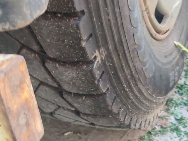 Рено Другая, объемом двигателя 2.3 л и пробегом 0 тыс. км за 11500 $, фото 4 на Automoto.ua