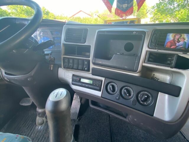 Рено Другая, объемом двигателя 2.3 л и пробегом 0 тыс. км за 8499 $, фото 7 на Automoto.ua