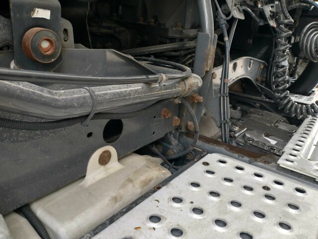 Рено Другая, объемом двигателя 2.3 л и пробегом 0 тыс. км за 16900 $, фото 4 на Automoto.ua