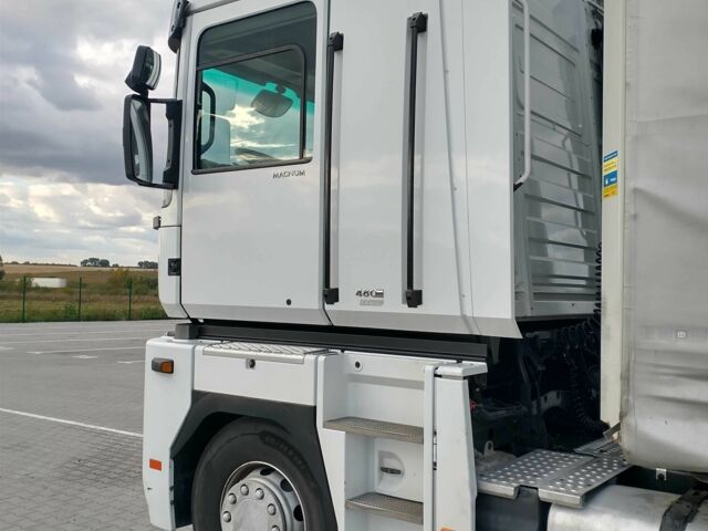 Рено Другая, объемом двигателя 2.3 л и пробегом 0 тыс. км за 16900 $, фото 2 на Automoto.ua