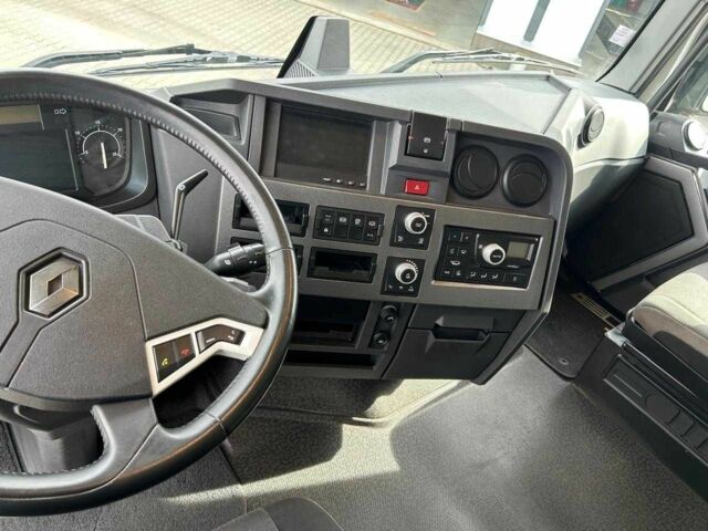 Рено Другая, объемом двигателя 2.3 л и пробегом 0 тыс. км за 25700 $, фото 9 на Automoto.ua