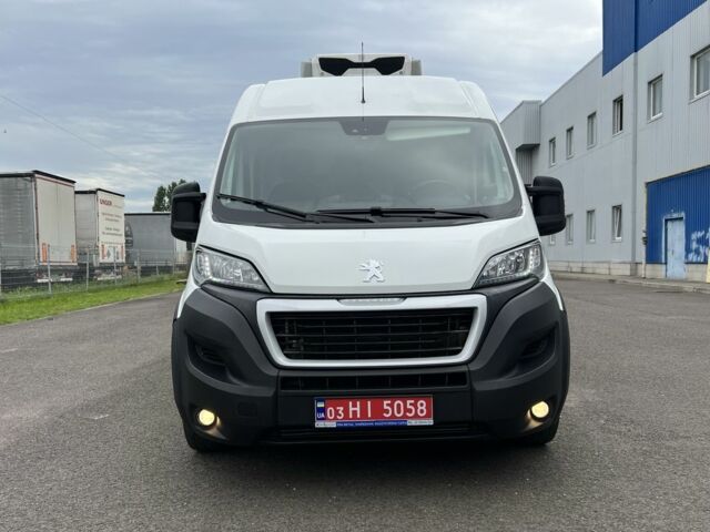Рено Інша, об'ємом двигуна 2.3 л та пробігом 0 тис. км за 19900 $, фото 4 на Automoto.ua