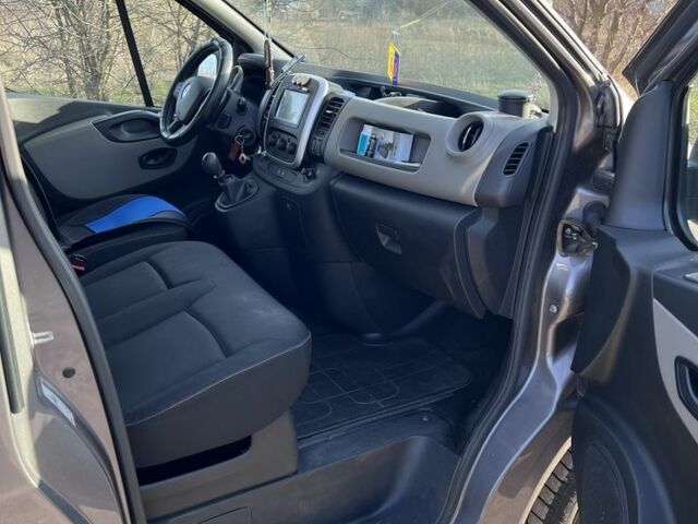 Рено Другая, объемом двигателя 0 л и пробегом 0 тыс. км за 24000 $, фото 6 на Automoto.ua