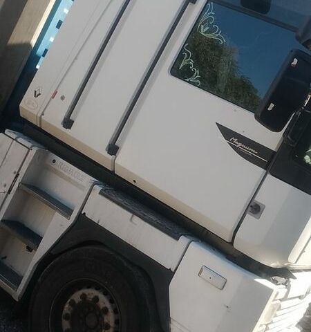 Рено Інша, об'ємом двигуна 0 л та пробігом 0 тис. км за 4500 $, фото 6 на Automoto.ua