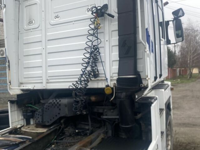 Рено Другая, объемом двигателя 0 л и пробегом 0 тыс. км за 6000 $, фото 2 на Automoto.ua